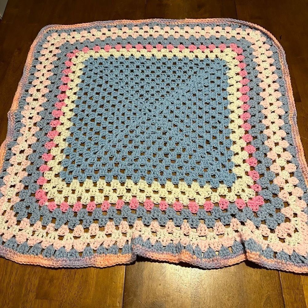 Vintage Handmade Baby Afghan Blanket Blue And Pink Square 30”x30”